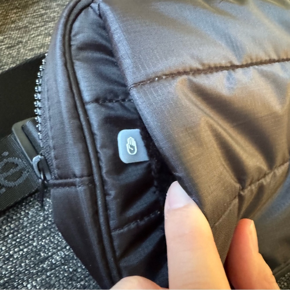 Lole Black quilted Crossbody Bag with hand warmer compartment - Picture 13 of 13